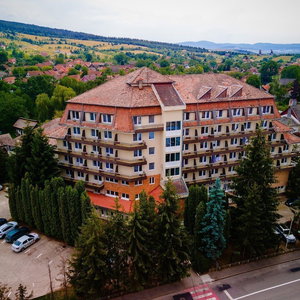 Hotel Bacolux Santis cazare Judetul Covasna