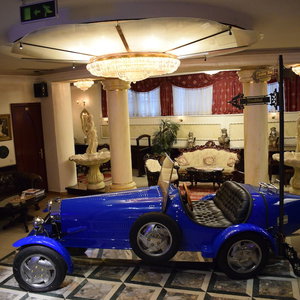 Hotel Queen's Astoria Design Hotel cazare Savski Venac