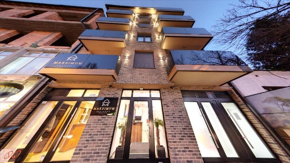 Hotel Hotel Maksimum