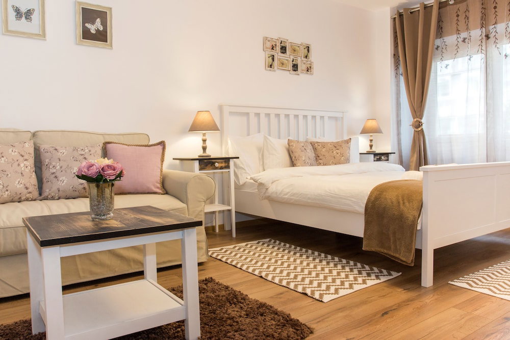 Hotel Motru 75 By Mrg Apartments