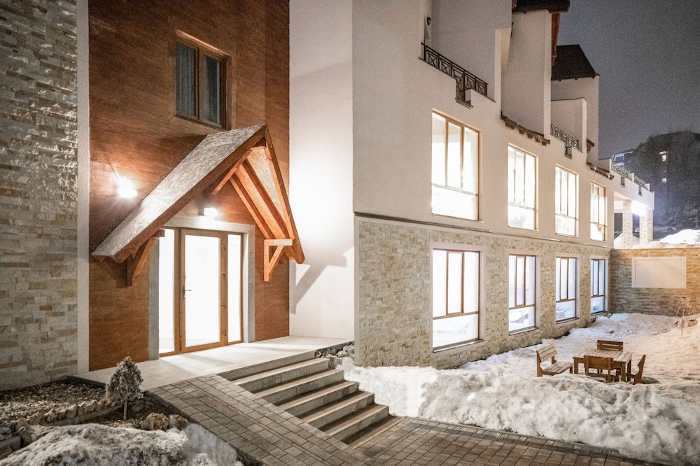 Hotel Sky Cabin Apartments