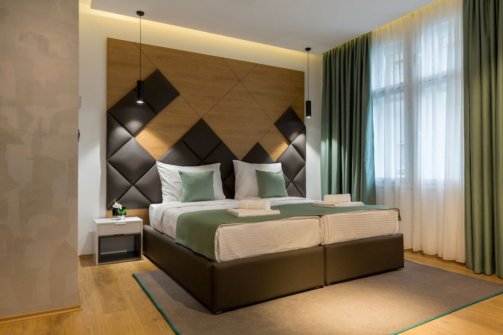 Hotel Hotel Capital
