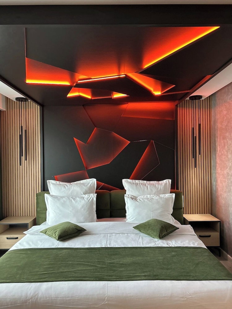 Monarc Boutique Aparthotel Self Check-In