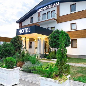 Hotel Monogram cazare Ingija