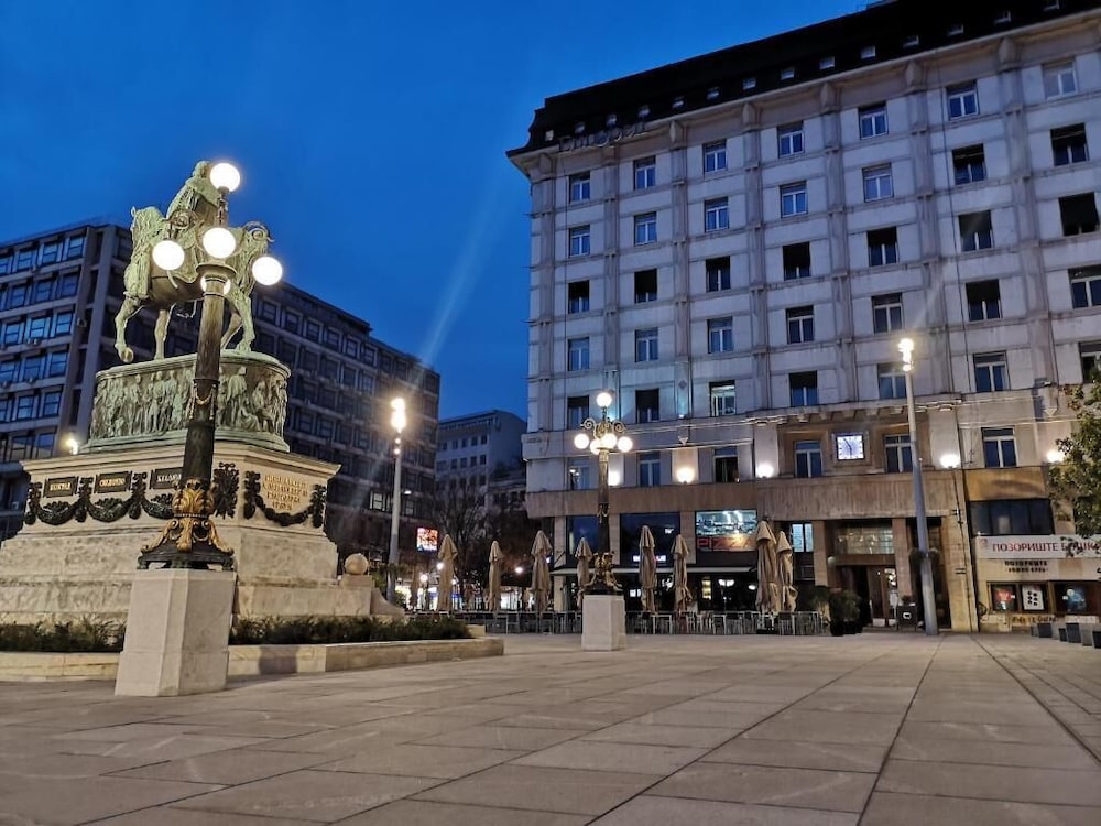 Hotel Five Points Square - City Center