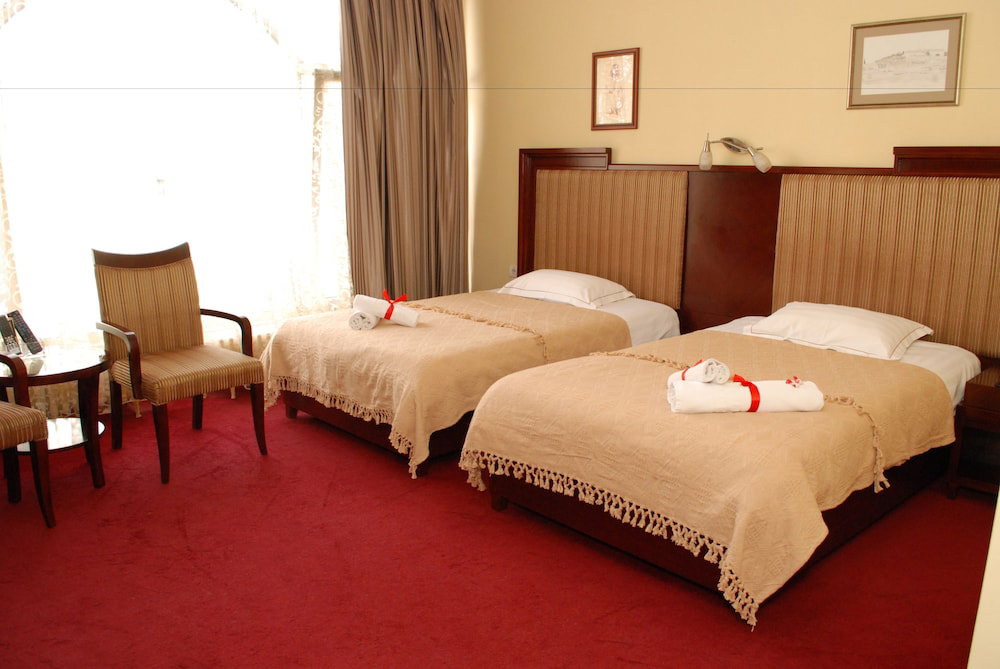 Hotel Planeta Inn Hotel