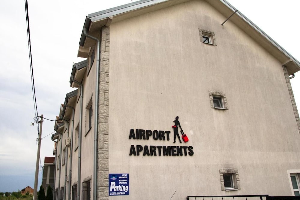 Hotel Airport Apartments