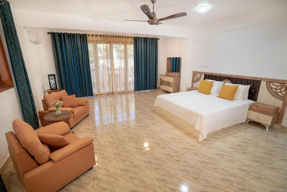 Hotel La Belle Residence