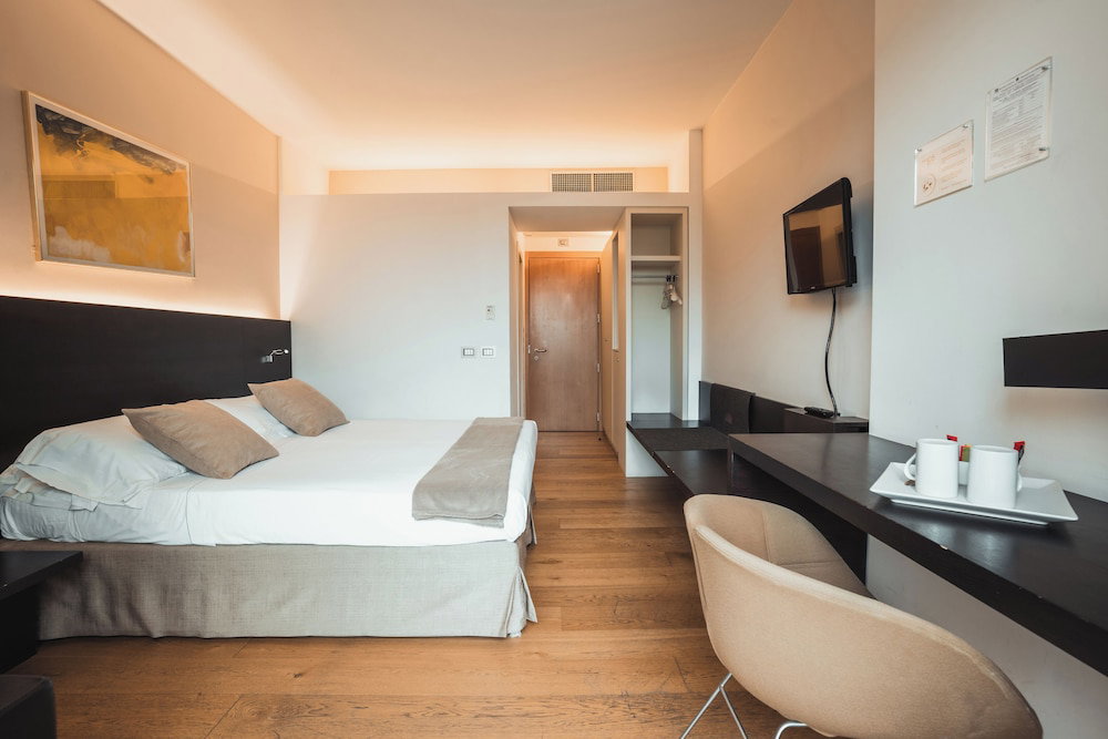 Mod 05 Bike Hotel
