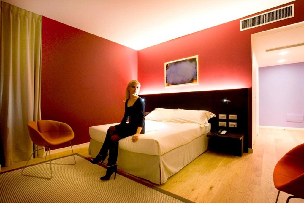 Mod 05 Bike Hotel