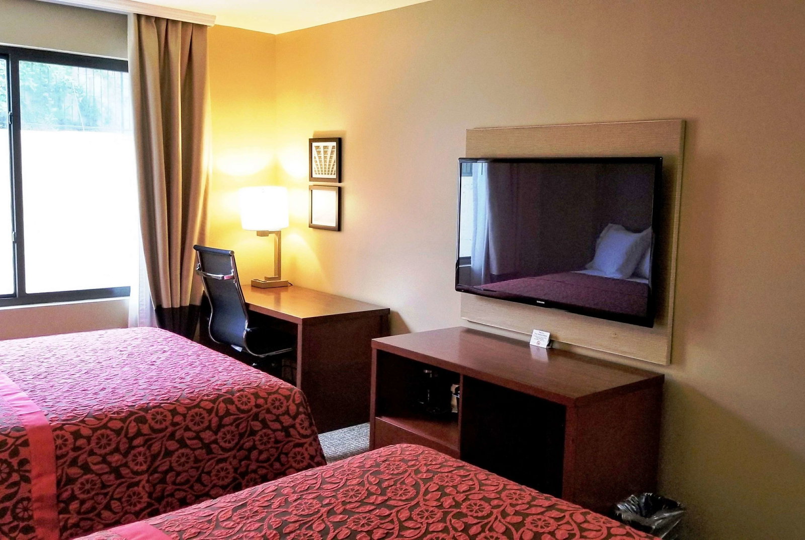 Days Inn By Wyndham Brooklyn Marine Park