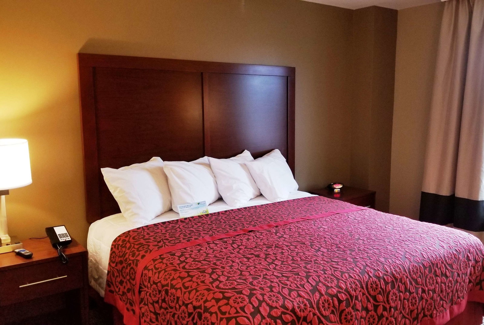 Days Inn By Wyndham Brooklyn Marine Park