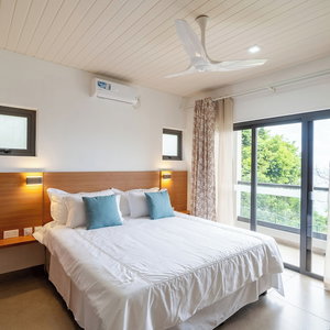 Hotel Sorento Holiday Apartments cazare Glacis