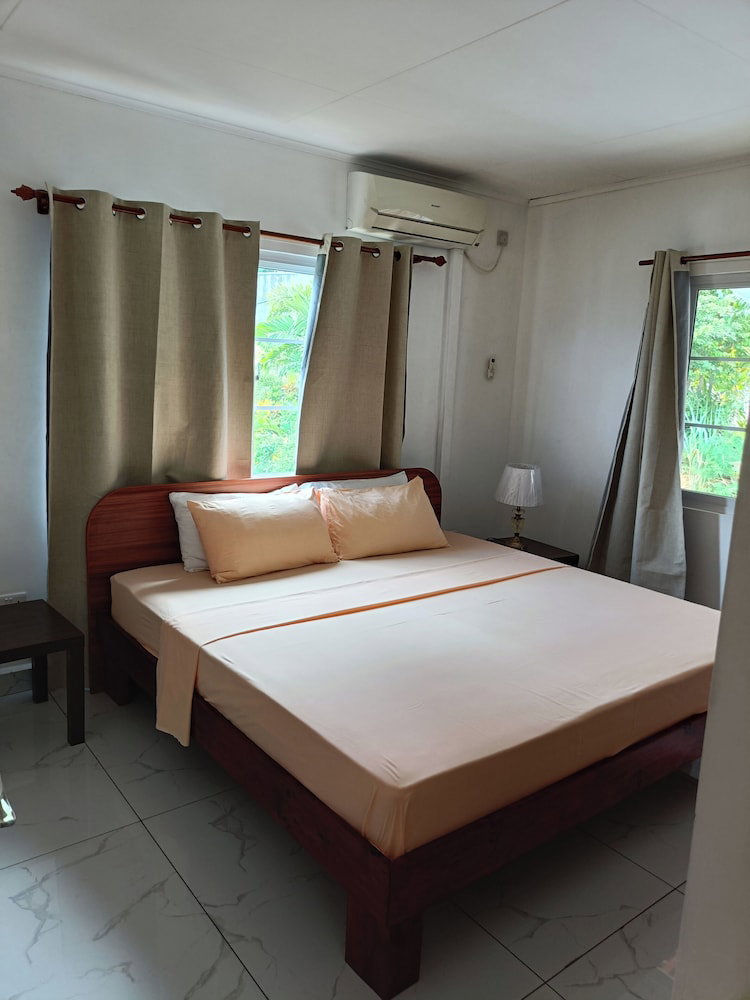 Hotel Creole Cottage Annex