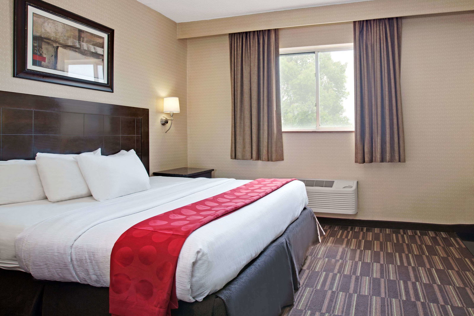 Ramada By Wyndham Bronx