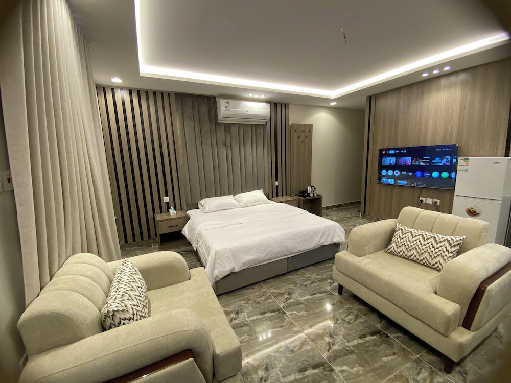 Hotel Studio Apartment In Al Hamdaniyah- J14