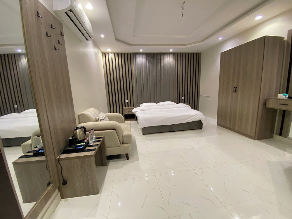 Hotel Avenor Apartment J8 – Luxury 1-Bedroom With Private Bathroom | Al Hamdaniyah