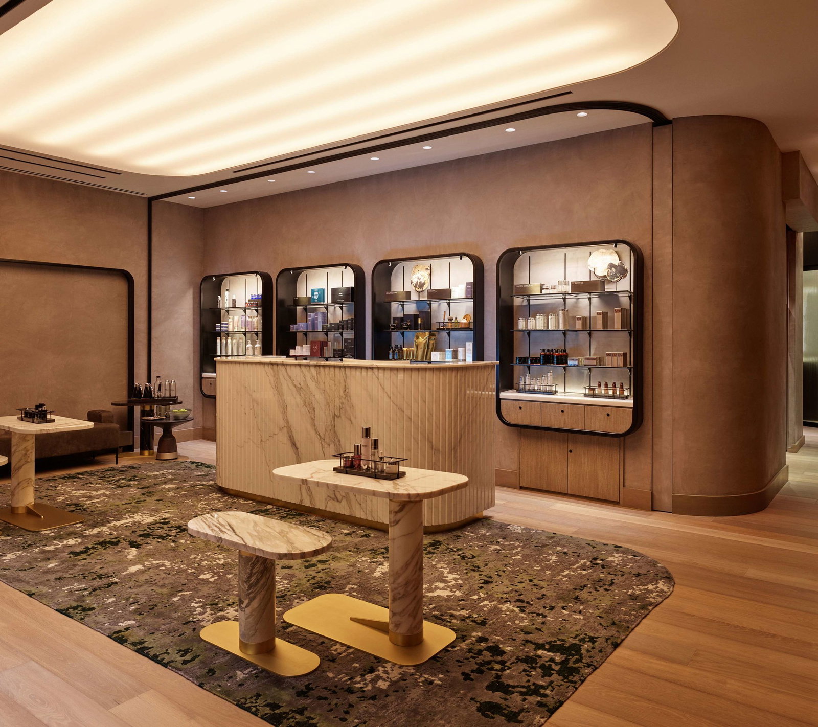 Equinox Hotel