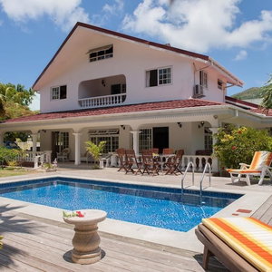 Hotel Villa Confort cazare Anse Volbert Village