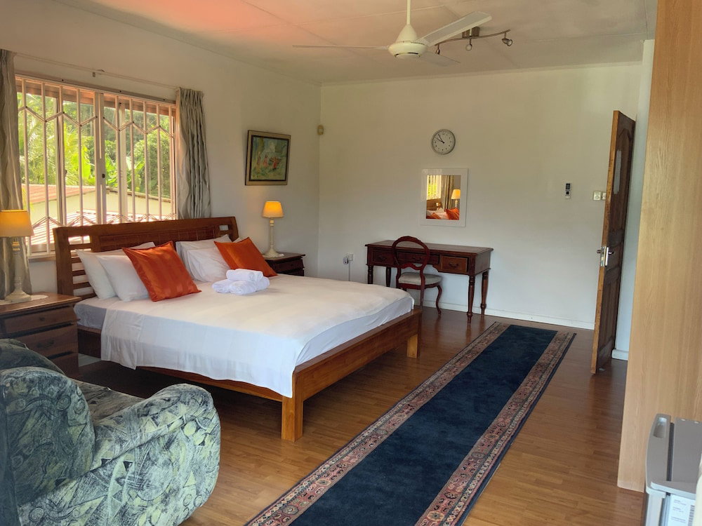 Hotel The Orchard Holiday Home