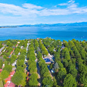 Hotel Baia Holiday Gasparina cazare Castelnuovo del Garda