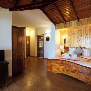 Hotel Colibri Guest House cazare Anse Volbert Village