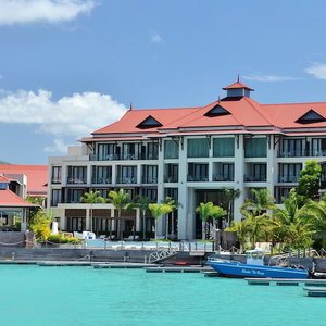 Sejur Eden Bleu Hotel vacanta Cascade