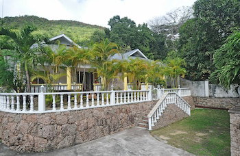 Hotel Acquario Villa
