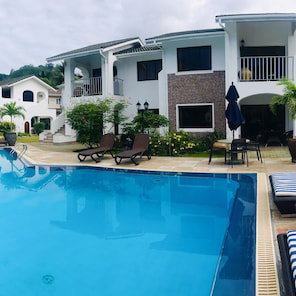Hotel Sun Properties cazare Cascade