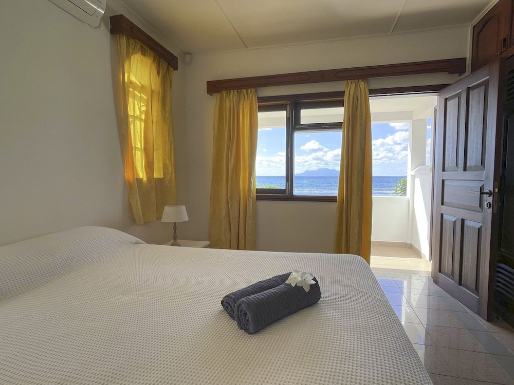 Hotel Ocean View Villa - Beauvallon Villas