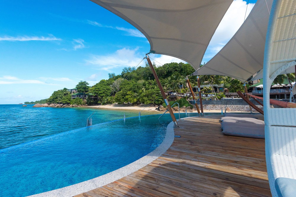 Hotel Coco De Mer Hotel And Black Parrot Suites