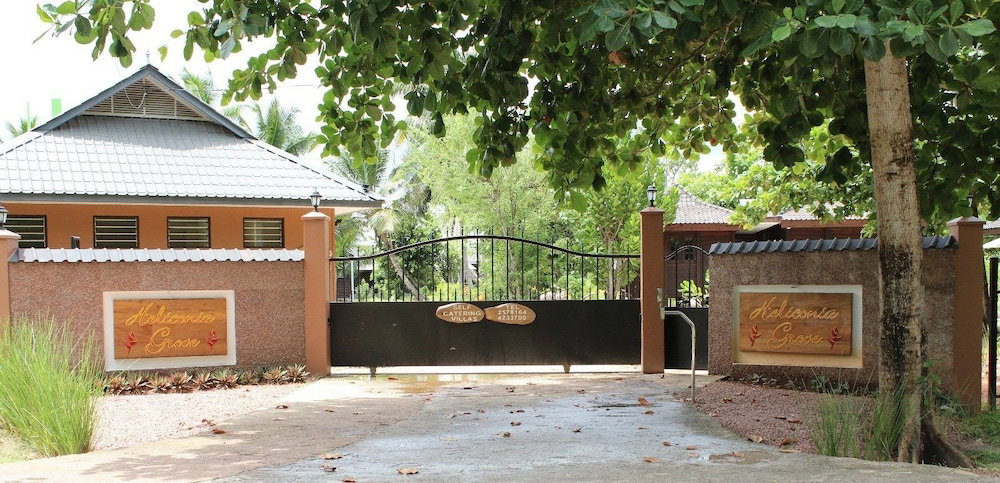 Hotel Heliconia Grove