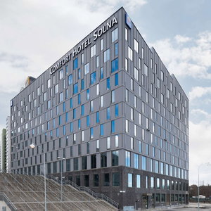 Hotel Comfort Hotel Solna Arenastaden cazare Solna