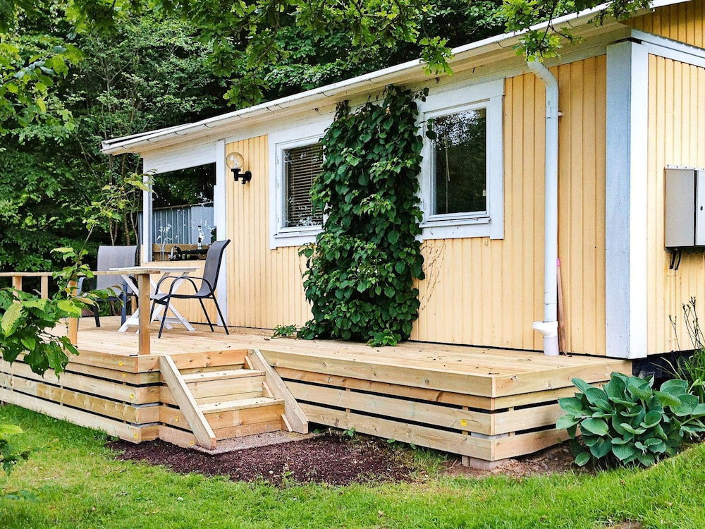 Hotel 2 Person Holiday Home In Tyringe