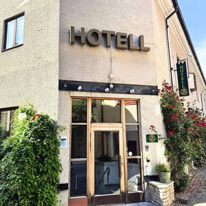 Hotel Hotell Lindgården cazare Visby