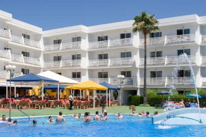 Hotel Pirates Village Apartments cazare Santa Ponsa