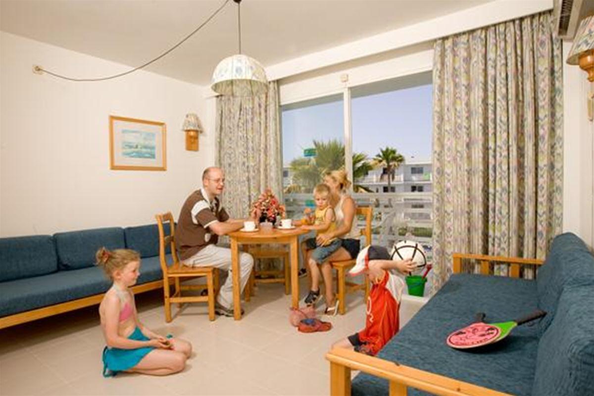 dal travel Pirates Village Apartments