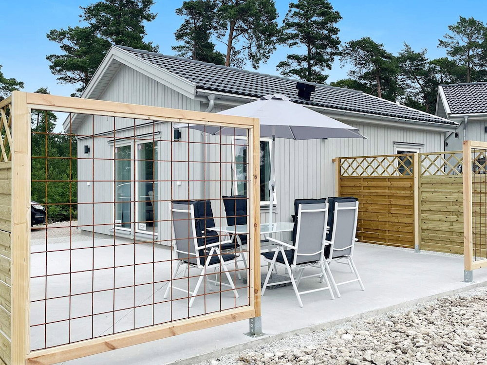 Hotel 4 Star Holiday Home In Klintehamn