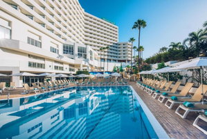 Hotel Iberostar Waves Bouganville Playa cazare Costa Adeje