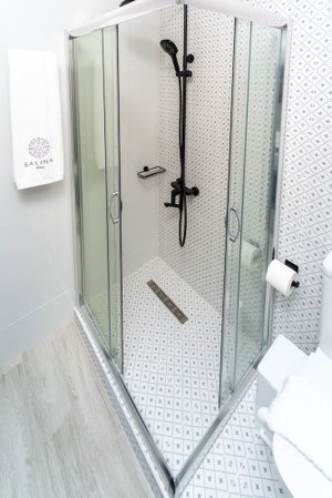 Hotel Salina Premium Residences cazare Volos