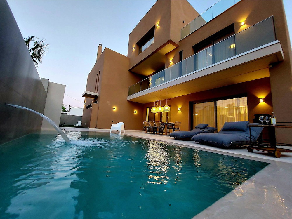 Salina Spa Villas - With Private Eco-Pool, Sauna & Hot Tub