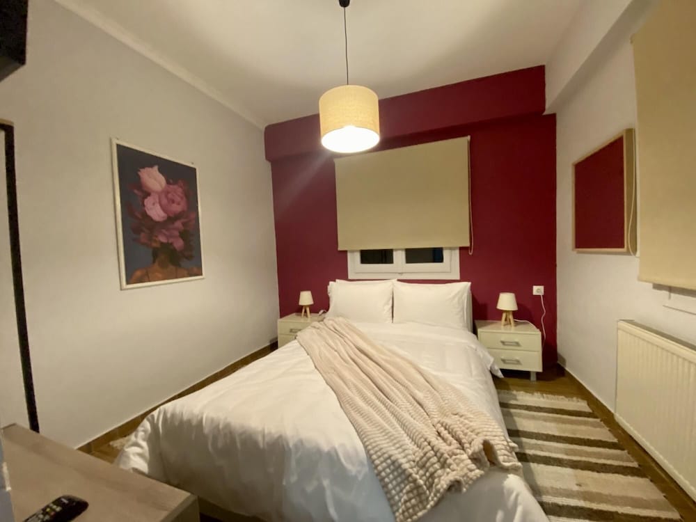 Oasis Garden Apartment