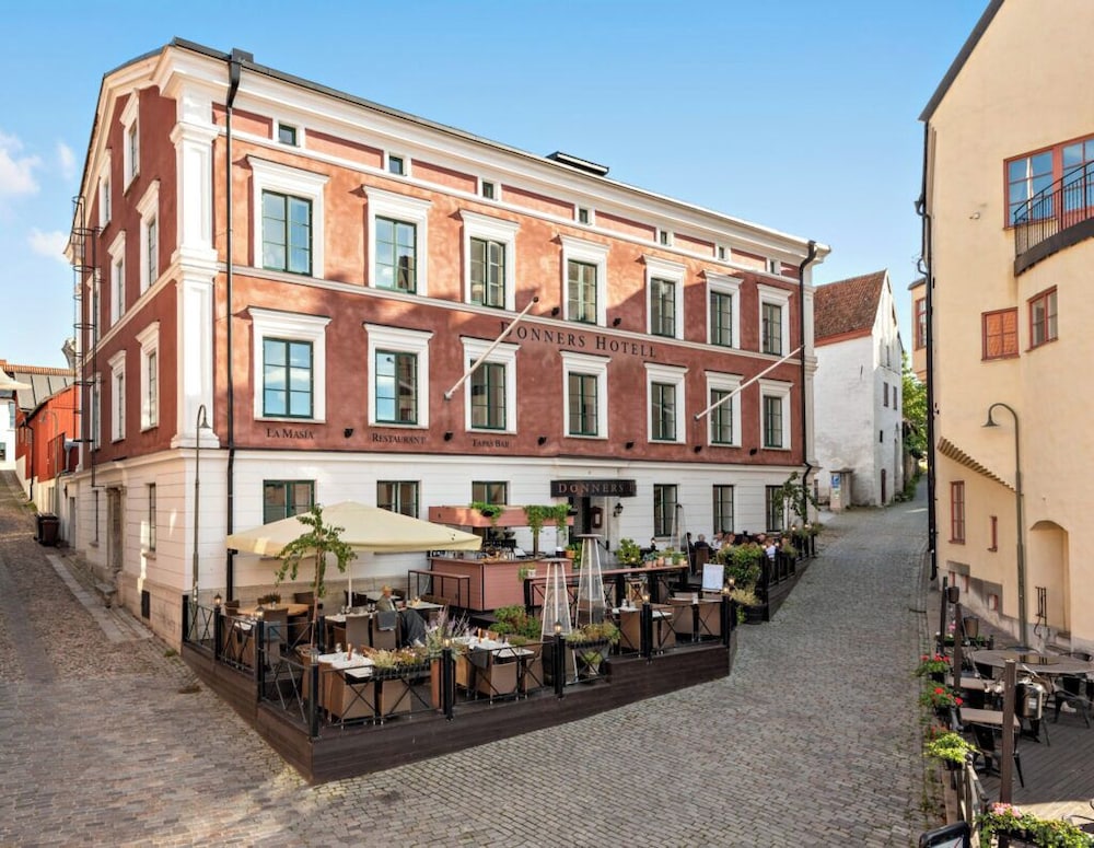 Hotel Donners Hotel