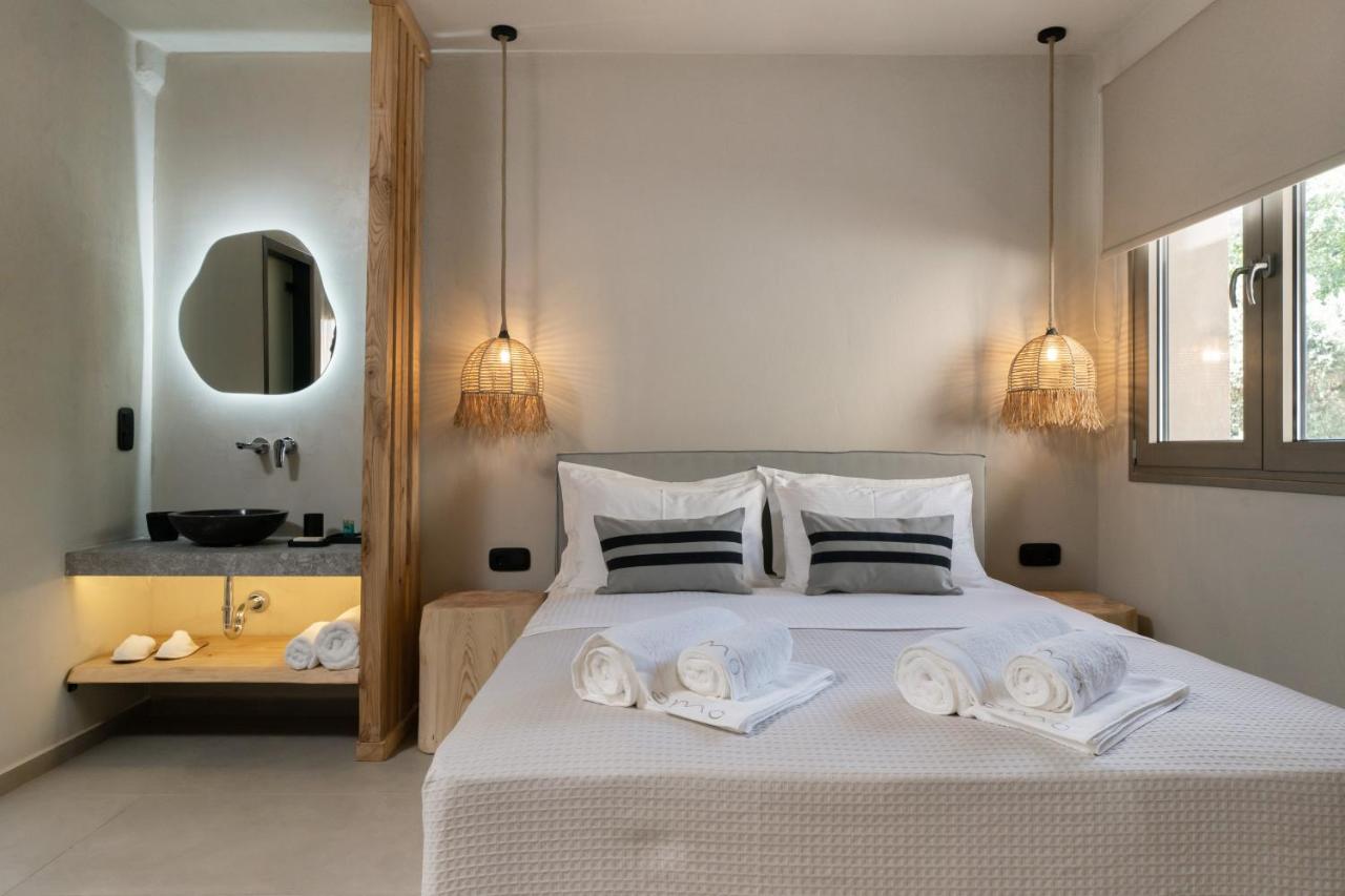 Amo Golden Suites