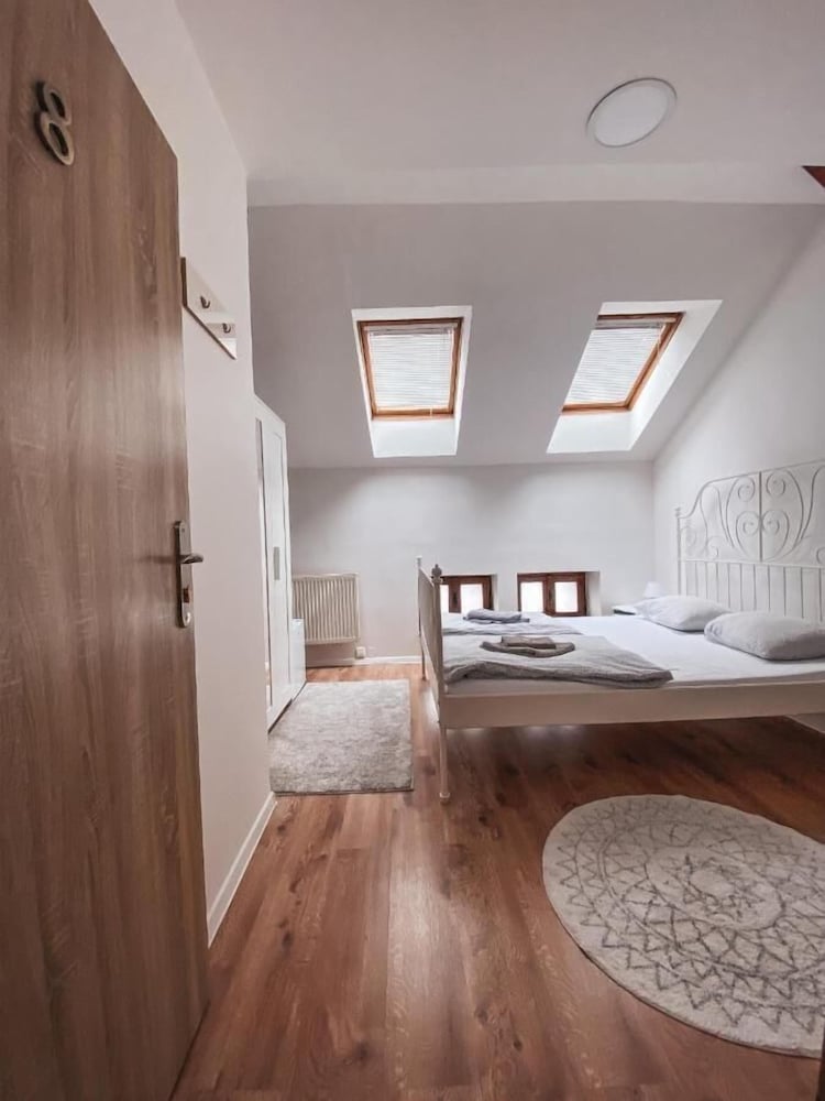 Blue Lotus Hotel & Hostel