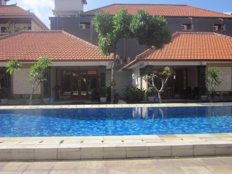 Hotel Gora Beach Inn