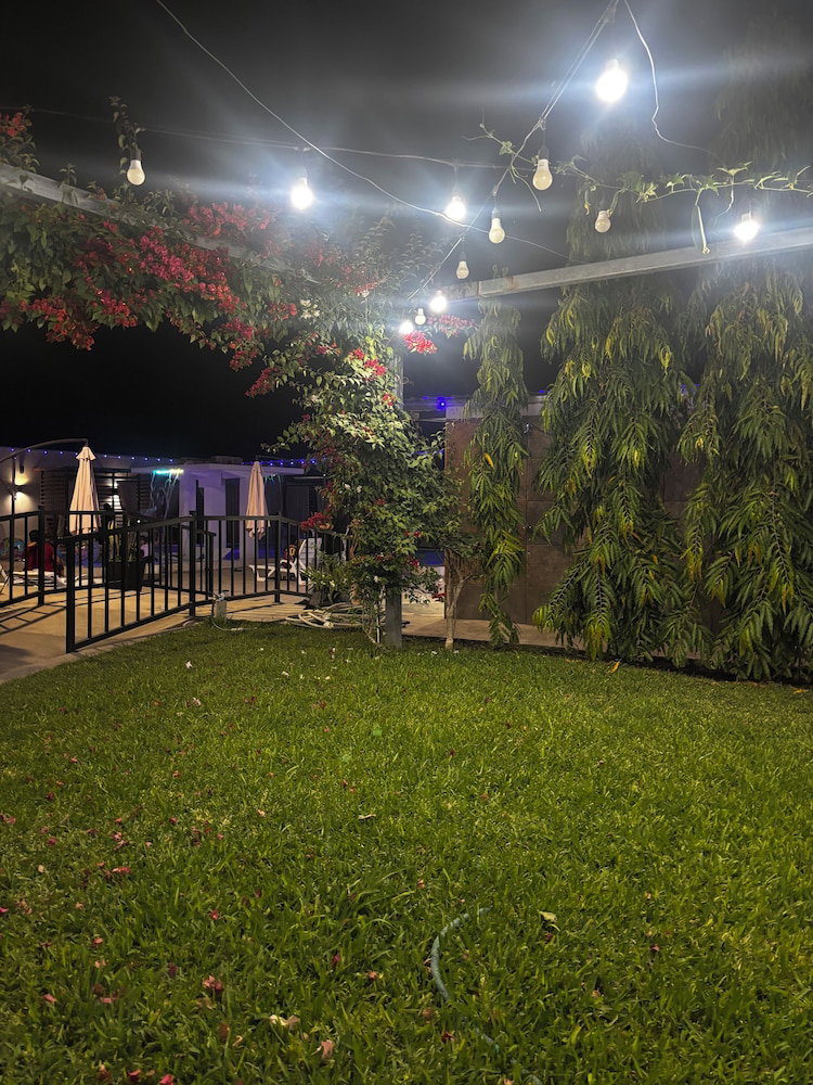 Hotel Cinco Rosas Resort