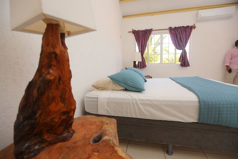 Hotel Venecia Yatch Club