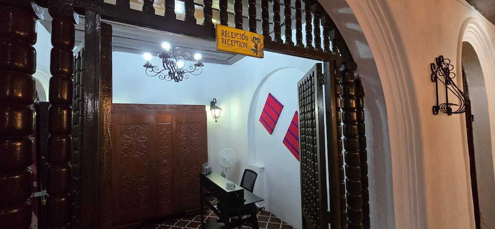 Hotel Antique Luna