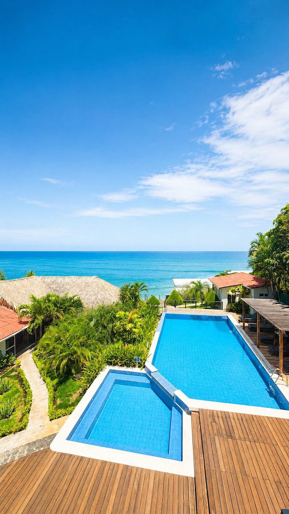 Hotel Laola Surf Residence
